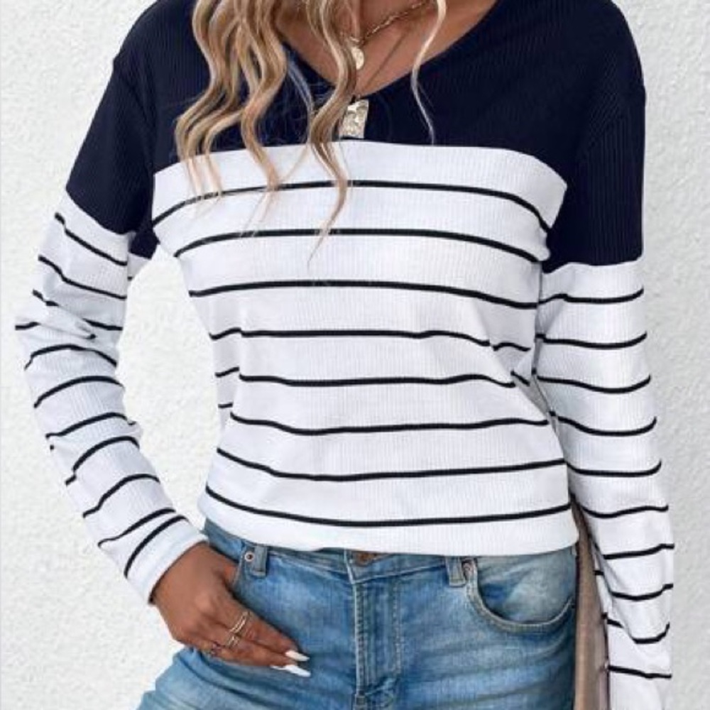 Shein Striped Top White Black Contrast Ribbed Fitted Long Sleeve Medium Women’s